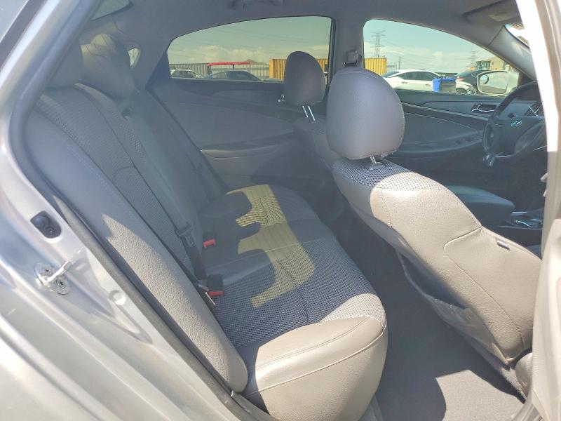 60765026 :رقم المزاد ، 5NPEC4AC6CH469436 vin ، 2012 Hyundai Sonata مزاد بيع