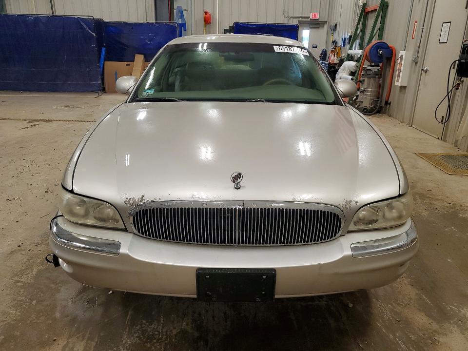 63187846 :رقم المزاد ، 1G4CW52KXW4605714 vin ، 1998 Buick Park Avenue مزاد بيع