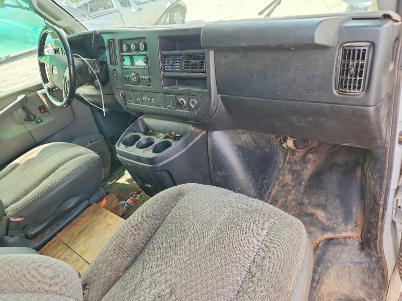 60675866 :رقم المزاد ، 1GB0GRFG6J1273786 vin ، 2018 Chevrolet Express G3500 مزاد بيع