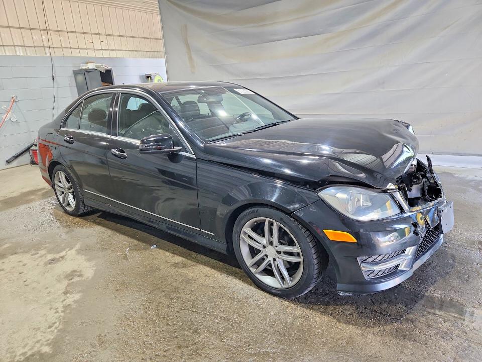 Aukcja sprzedaży 2012 Mercedes-benz C, vin: WDDGF8BB2CR198077, numer aukcji: 61025296