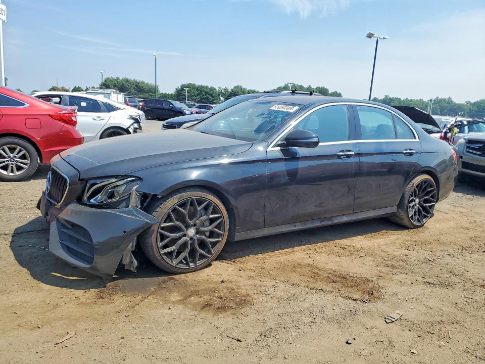 Продажа на аукционе авто 2017 Mercedes-benz E, vin: WDDZF4KB9HA075559, номер лота: 61050386