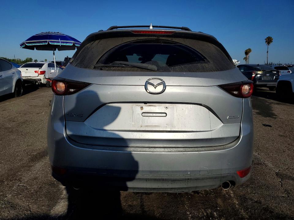 Продаж на аукціоні авто 2018 Mazda Cx-5, vin: JM3KFACM1J0336499, номер лоту: 60883626