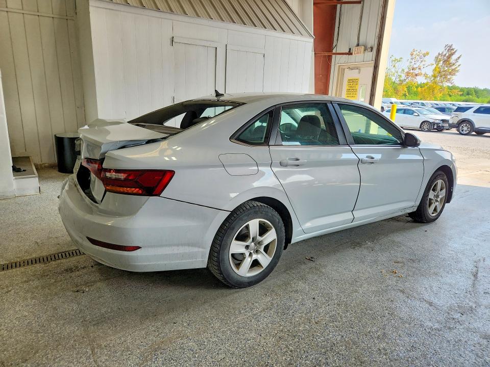 61014526 :رقم المزاد ، 3VWC57BU1KM130504 vin ، 2019 Volkswagen Jetta مزاد بيع