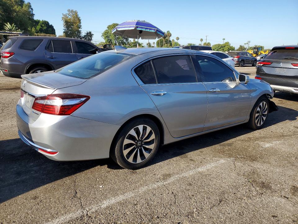 Aukcja sprzedaży 2017 Honda Accord, vin: JHMCR6F5XHC002212, numer aukcji: 62525176