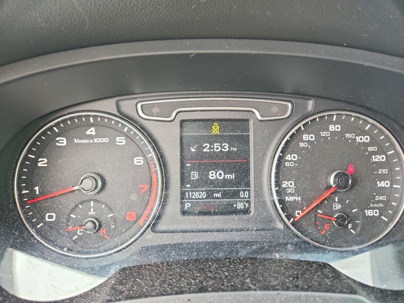 Продажа на аукционе авто 2015 Audi Q3, vin: WA1GFCFS2FR008977, номер лота: 61877366