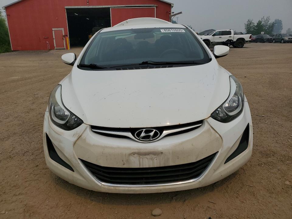 2015 Hyundai Elantra მანქანა იყიდება აუქციონზე, vin: 5NPDH4AE6FH595928, აუქციონის ნომერი: 85612055
