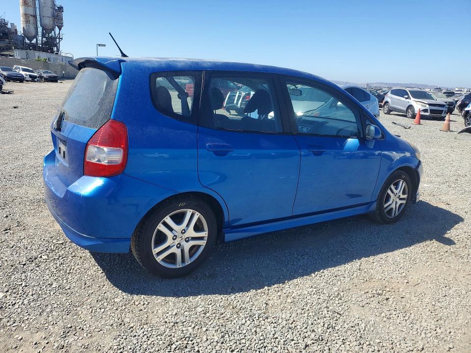 Продажа на аукционе авто 2008 Honda Fit, vin: JHMGD38658S013550, номер лота: 41633596