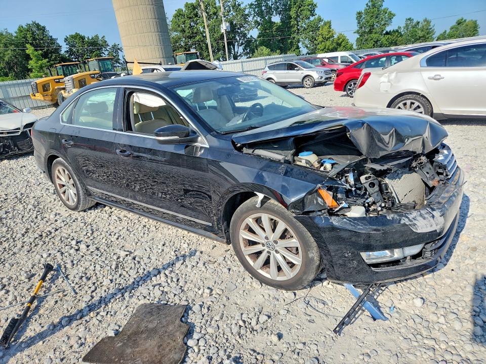 60928346 :رقم المزاد ، 1VWCH7A32DC134971 vin ، 2013 Volkswagen Passat مزاد بيع