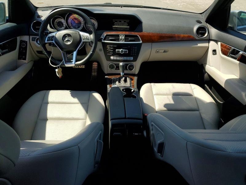 2014 Mercedes-benz C მანქანა იყიდება აუქციონზე, vin: WDDGF4HB0EA965961, აუქციონის ნომერი: 62762506