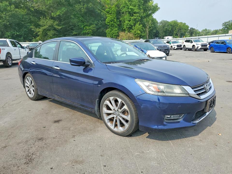 2013 Honda Accord მანქანა იყიდება აუქციონზე, vin: 1HGCR2F59DA193168, აუქციონის ნომერი: 62027376