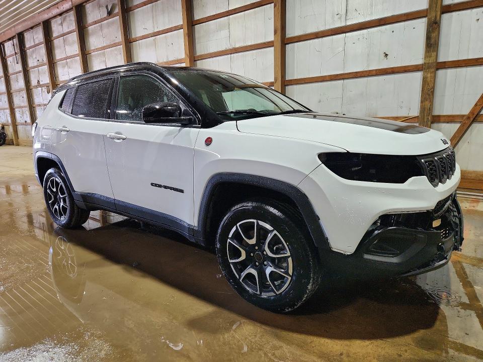 2025 Jeep Compass მანქანა იყიდება აუქციონზე, vin: 3C4NJDDN5ST522743, აუქციონის ნომერი: 59692136