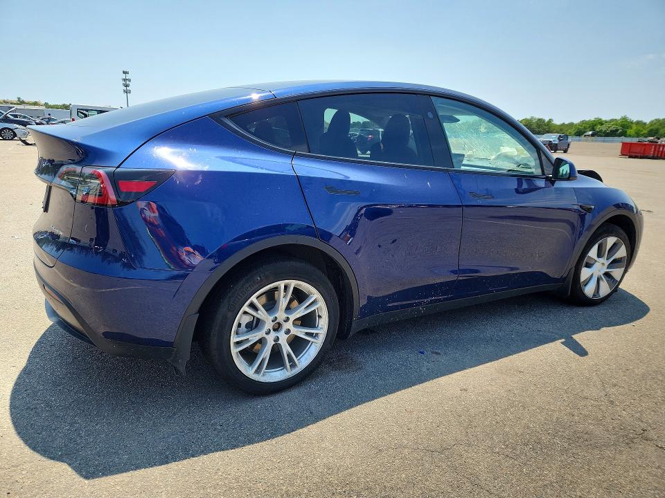 Продажа на аукционе авто 2023 Tesla Model Y, vin: 7SAYGDEE2PF887397, номер лота: 60935906