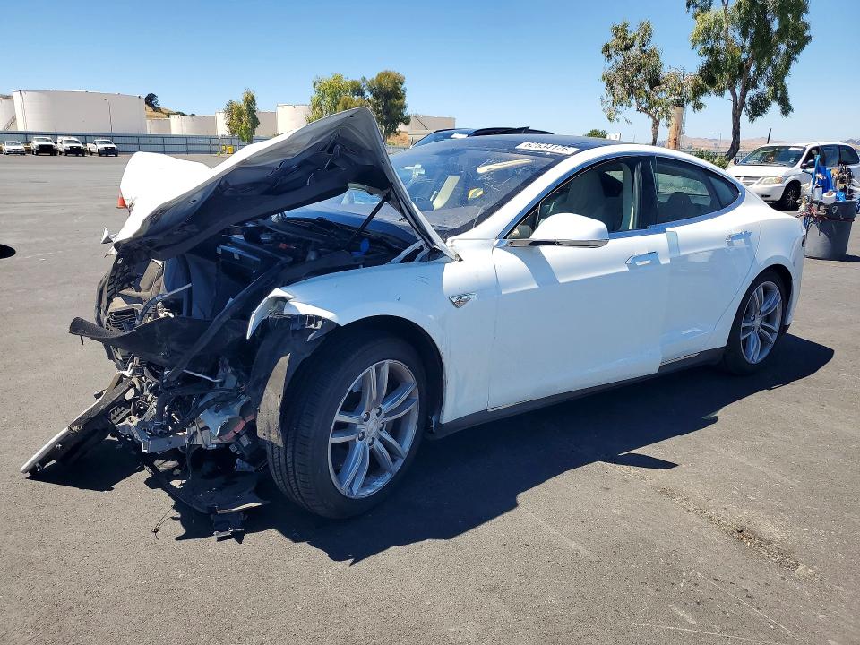 Продажа на аукционе авто 2014 Tesla Model S, vin: 5YJSA1H15EFP34344, номер лота: 62534176