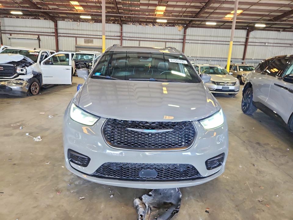 61545756 :رقم المزاد ، 2C4RC1S76MR507866 vin ، 2021 Chrysler Pacifica مزاد بيع