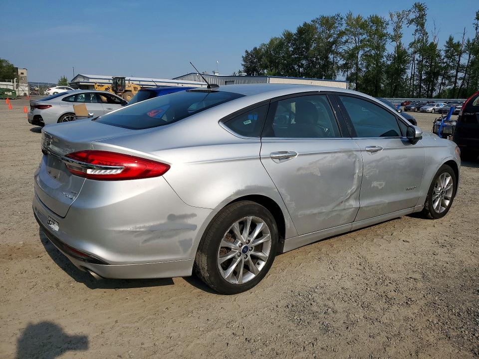 2017 Ford Fusion მანქანა იყიდება აუქციონზე, vin: 3FA6P0LU3HR326994, აუქციონის ნომერი: 60804706