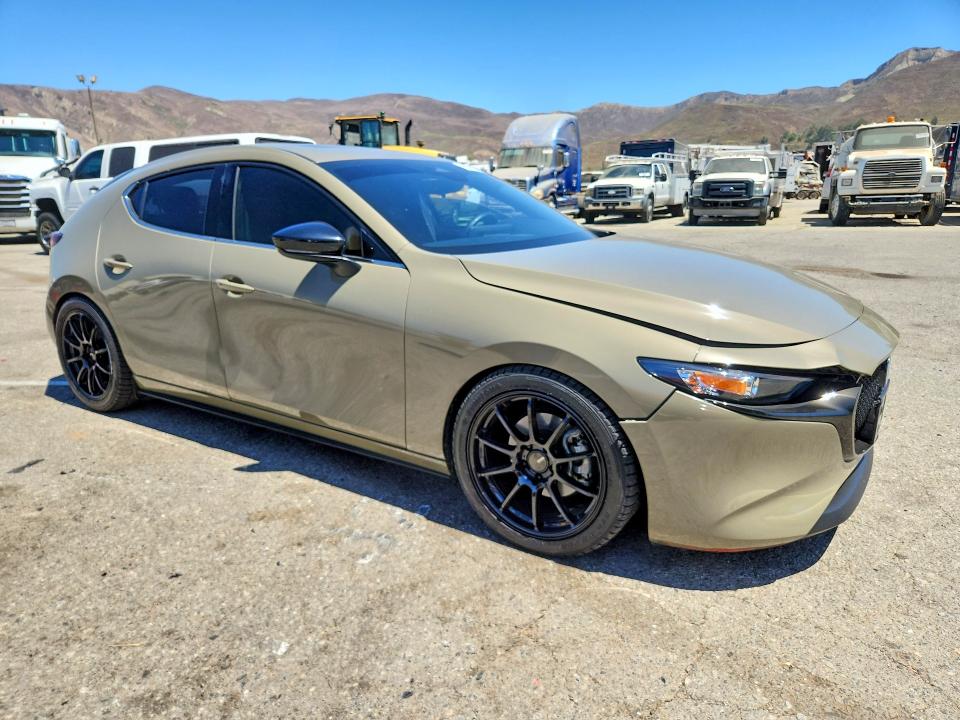 63418216 :رقم المزاد ، JM1BPBYY2R1717307 vin ، 2024 Mazda 3 مزاد بيع