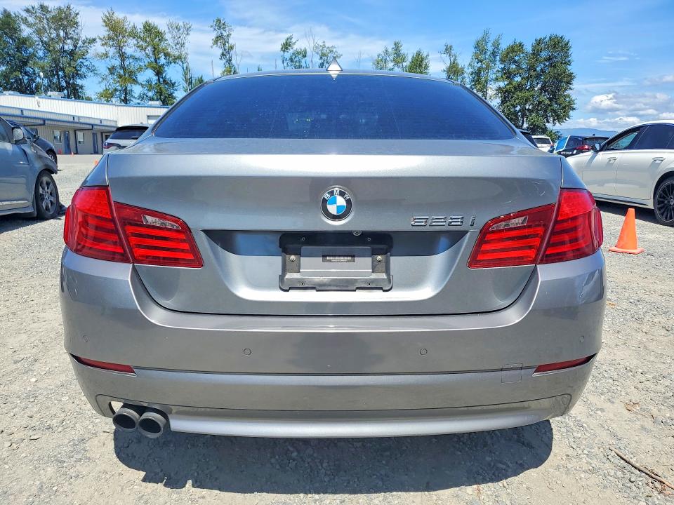 2012 Bmw 528 მანქანა იყიდება აუქციონზე, vin: WBAXH5C59CDW03003, აუქციონის ნომერი: 62874426