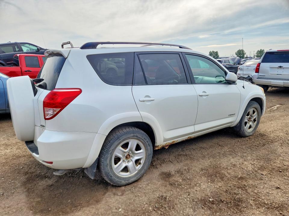 Продажа на аукционе авто 2006 Toyota Rav4, vin: JTMBK31V365000990, номер лота: 60692476
