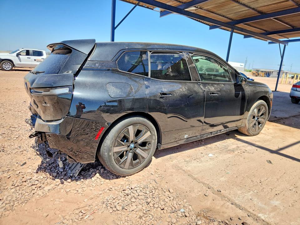 60205546 :رقم المزاد ، WB523CF07SCT06571 vin ، 2025 Bmw Ix مزاد بيع