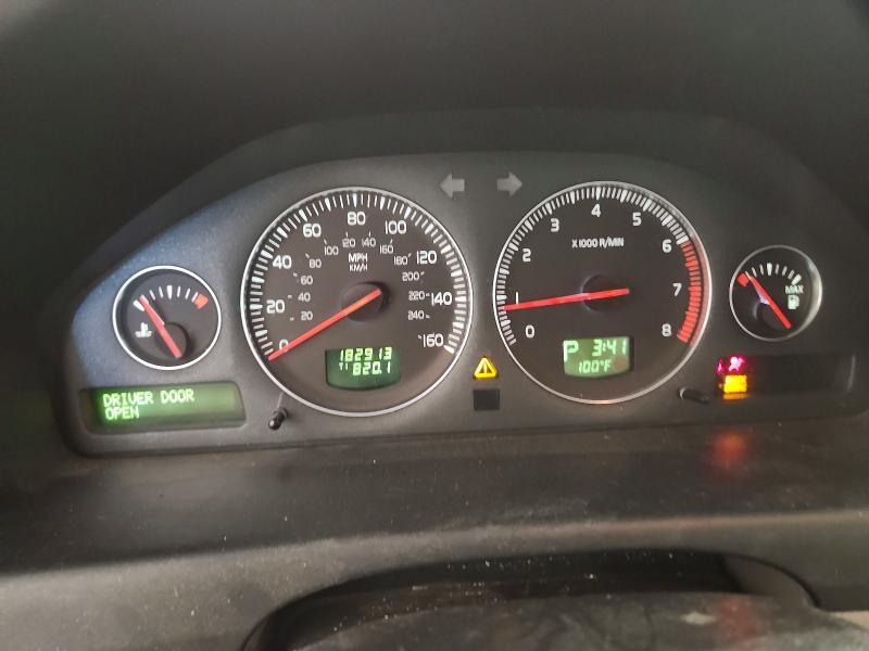 2005 Volvo Xc70 მანქანა იყიდება აუქციონზე, vin: YV1SZ592651200506, აუქციონის ნომერი: 61229726
