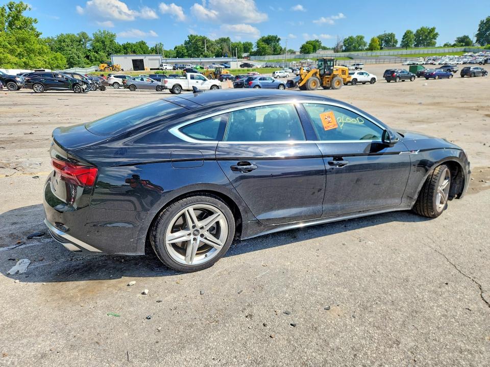 2021 Audi A5 მანქანა იყიდება აუქციონზე, vin: WAUDACF59MA046216, აუქციონის ნომერი: 59370326