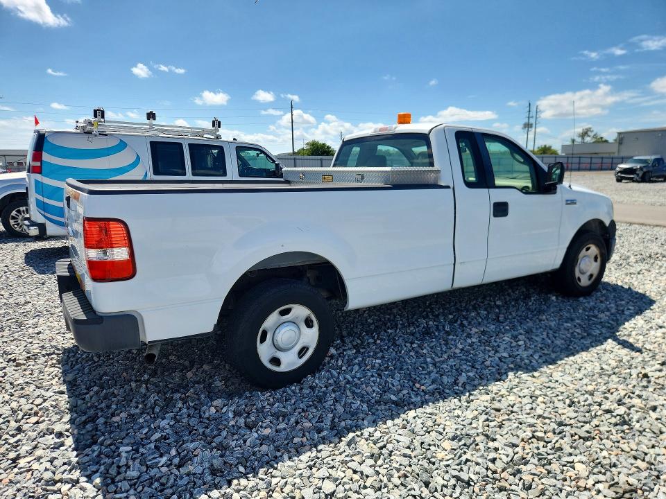 55706956 :رقم المزاد ، 1FTRF12218KC11072 vin ، 2008 Ford F150 مزاد بيع