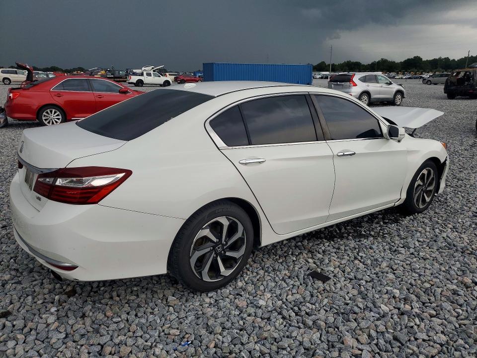 62864196 :رقم المزاد ، 1HGCR3F07GA026466 vin ، 2016 Honda Accord مزاد بيع