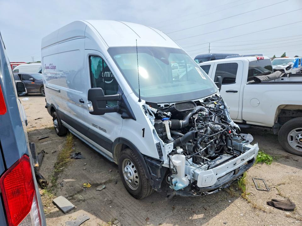 62271406 :رقم المزاد ، 1FTBF6X85TKA54957 vin ، 2026 Ford Transit مزاد بيع