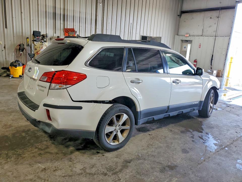 59605076 :رقم المزاد ، 4S4BRBSC2D3286774 vin ، 2013 Subaru Outback مزاد بيع