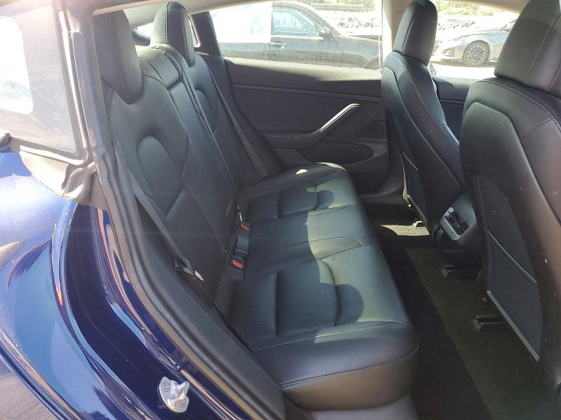 Продаж на аукціоні авто 2018 Tesla Model 3, vin: 5YJ3E1EA2JF161085, номер лоту: 58729926