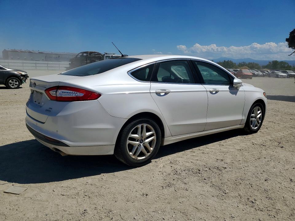 Продажа на аукционе авто 2015 Ford Fusion, vin: 3FA6P0HD8FR245866, номер лота: 61156946