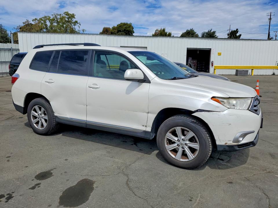 2013 Toyota Highlander მანქანა იყიდება აუქციონზე, vin: 5TDBK3EH7DS271756, აუქციონის ნომერი: 60258866
