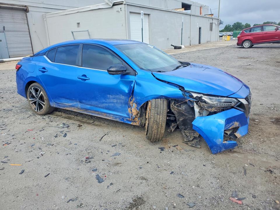 60026806 :رقم المزاد ، 3N1AB8DV2MY209368 vin ، 2021 Nissan Sentra مزاد بيع