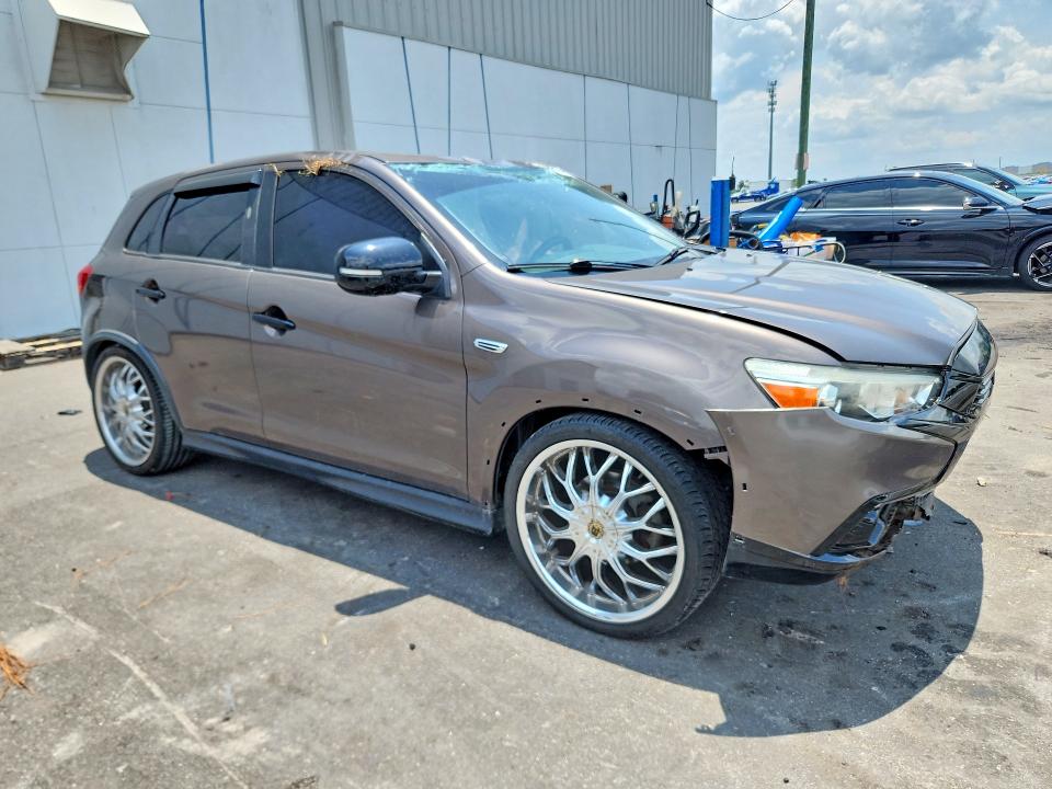 63011366 :رقم المزاد ، JA4AP3AU8HZ012207 vin ، 2017 Mitsubishi Outlander Sport مزاد بيع