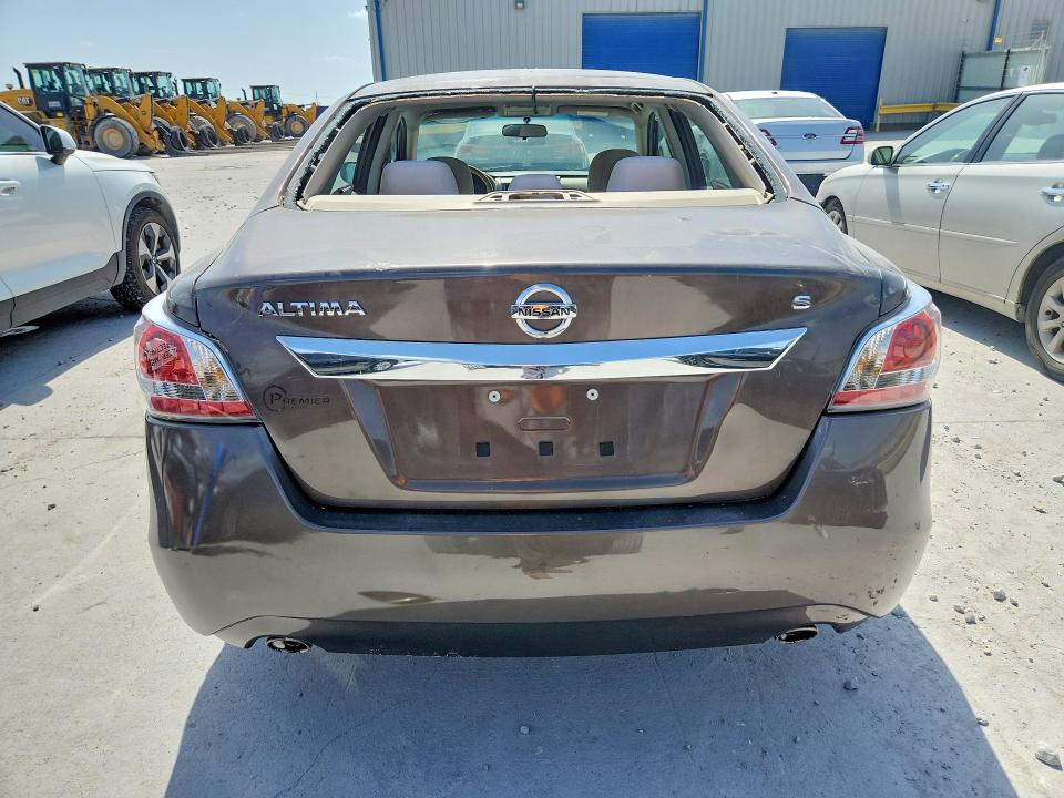 61783086 :رقم المزاد ، 1N4AL3AP2FC130609 vin ، 2015 Nissan Altima مزاد بيع