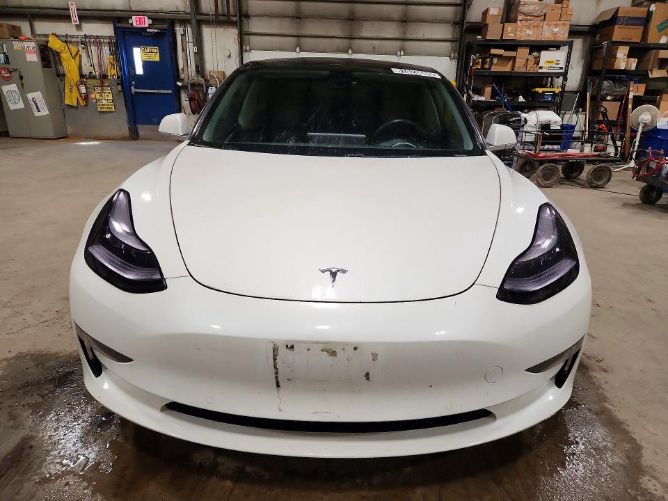 2020 Tesla Model 3 მანქანა იყიდება აუქციონზე, vin: 5YJ3E1EA6LF603840, აუქციონის ნომერი: 61024666