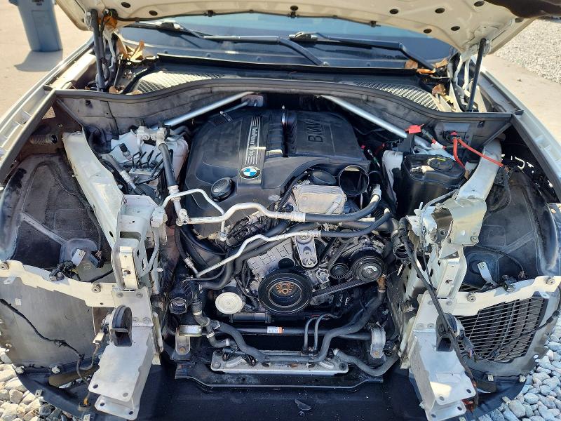 Продажа на аукционе авто 2015 Bmw X5, vin: 5UXKR0C59F0K56893, номер лота: 62246316
