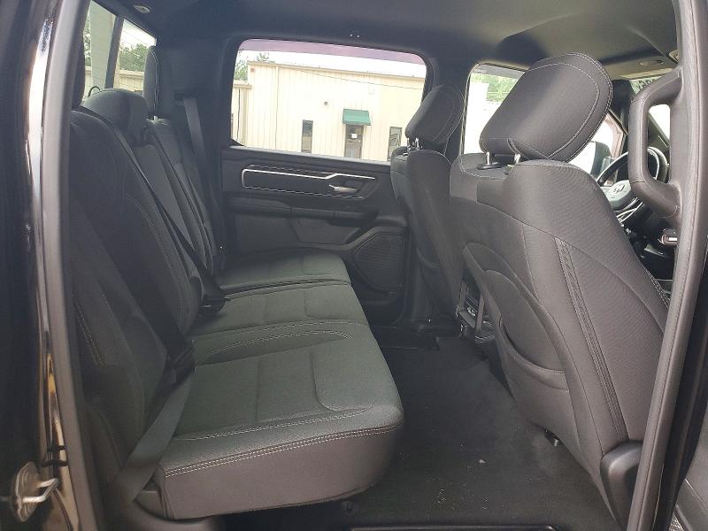 60793806 :رقم المزاد ، 1C6RRFFG3KN818677 vin ، 2019 Ram 1500 مزاد بيع