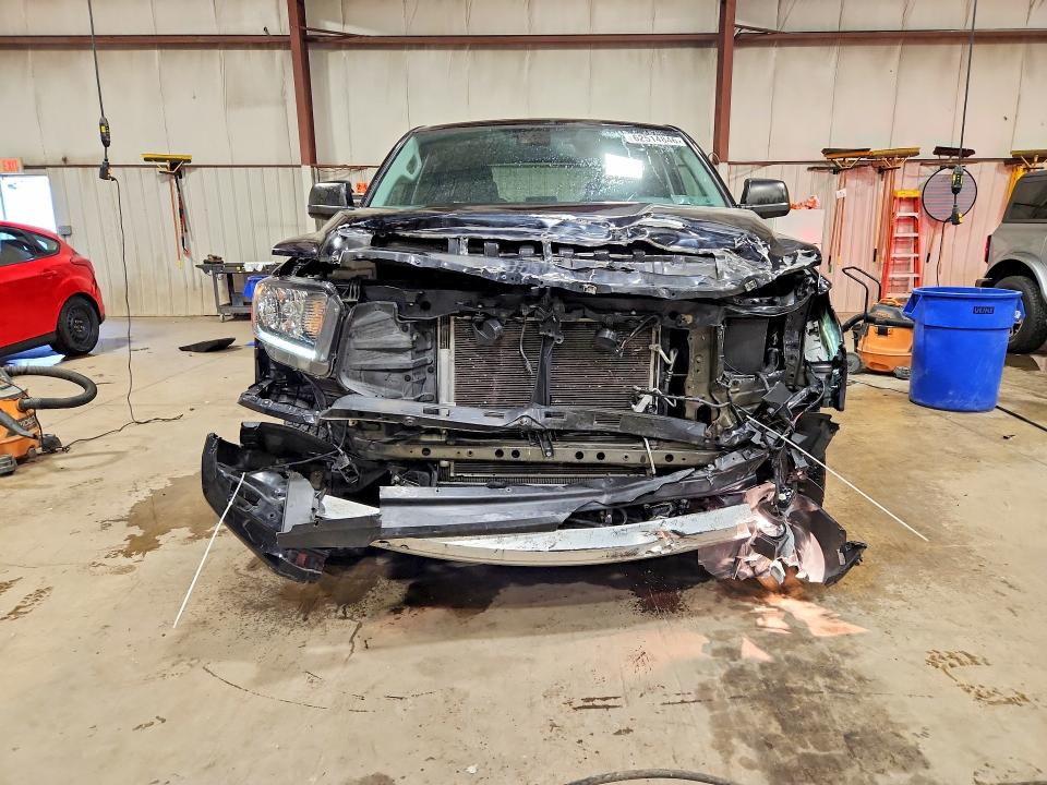 62514846 :رقم المزاد ، 5TFDY5F18MX969663 vin ، 2021 Toyota Tundra مزاد بيع