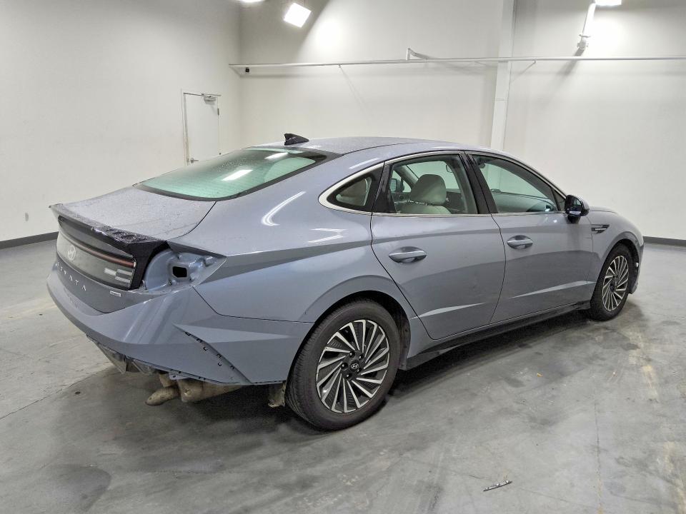 Продажа на аукционе авто 2024 Hyundai Sonata Hybrid, vin: KMHL34JJ7RA092598, номер лота: 62155846