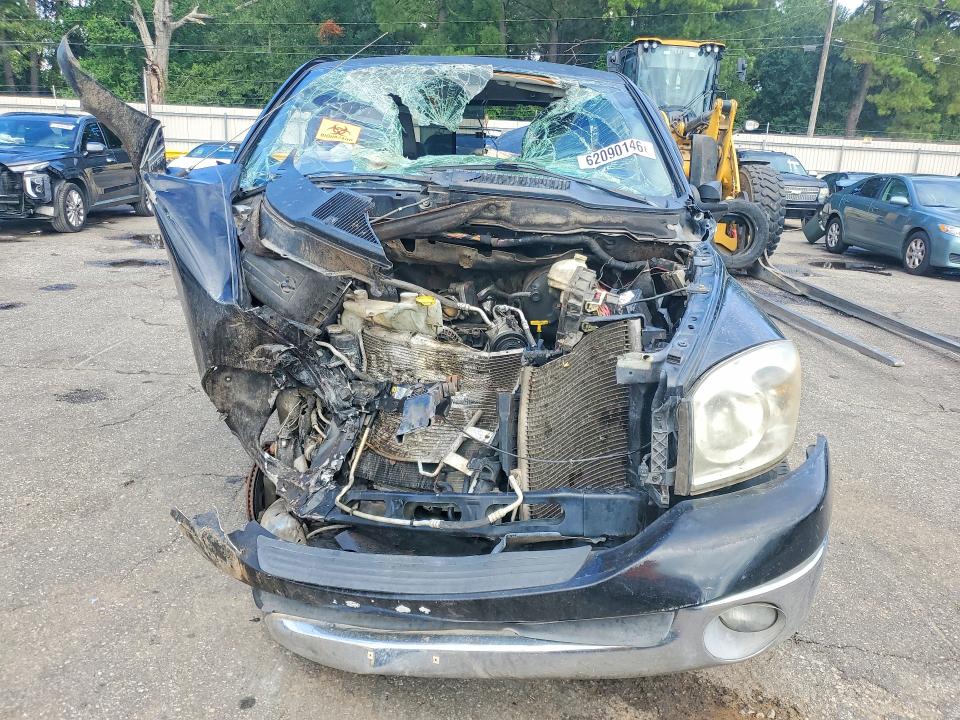 Продажа на аукционе авто 2007 Dodge Ram 1500, vin: 1D7HA182X7S195685, номер лота: 62090146