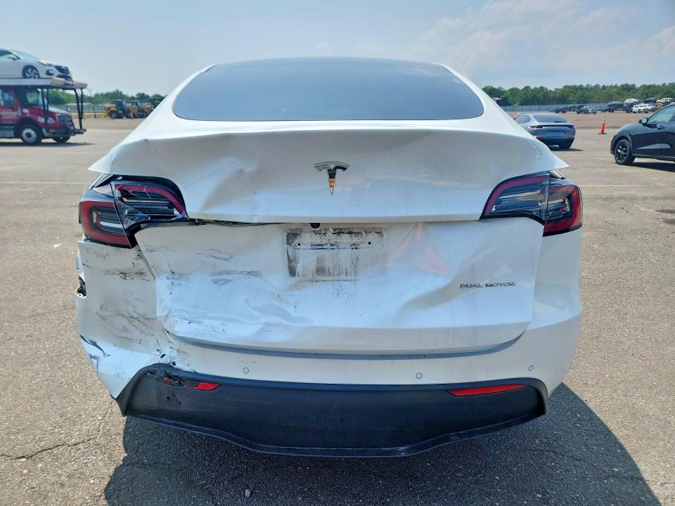 Продаж на аукціоні авто 2022 Tesla Model Y, vin: 7SAYGDEE2NF365429, номер лоту: 61999266