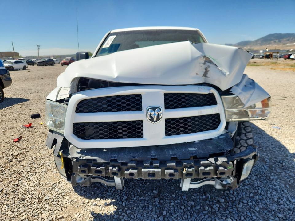 59952406 :رقم المزاد ، 1C6RR6KT5ES243541 vin ، 2014 Ram 1500 مزاد بيع
