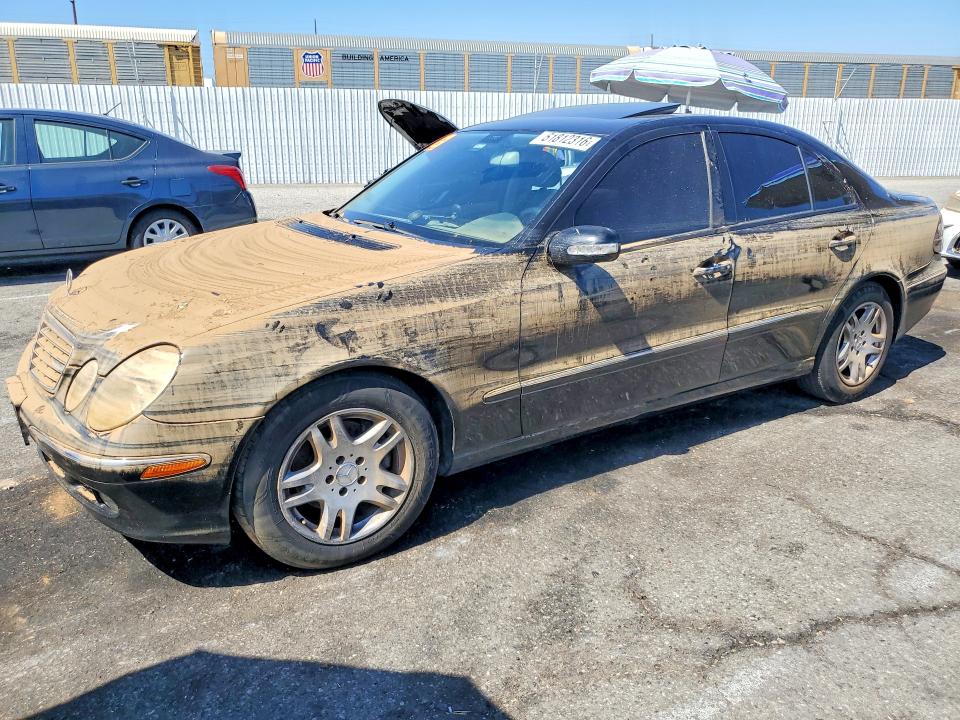 2004 Mercedes-benz E მანქანა იყიდება აუქციონზე, vin: WDBUF65J64A512204, აუქციონის ნომერი: 61812316