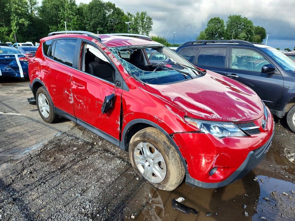 63050626 :رقم المزاد ، 2T3BFREV6FW245874 vin ، 2015 Toyota Rav4 مزاد بيع