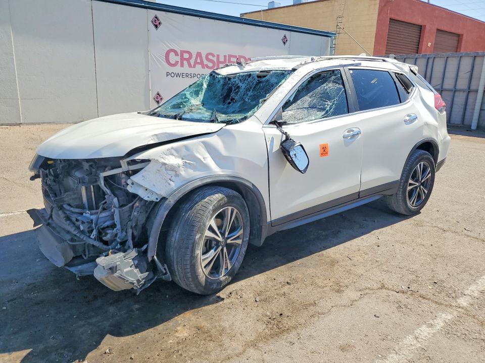 60393546 :رقم المزاد ، JN8AT2MT8LW000989 vin ، 2020 Nissan Rogue مزاد بيع