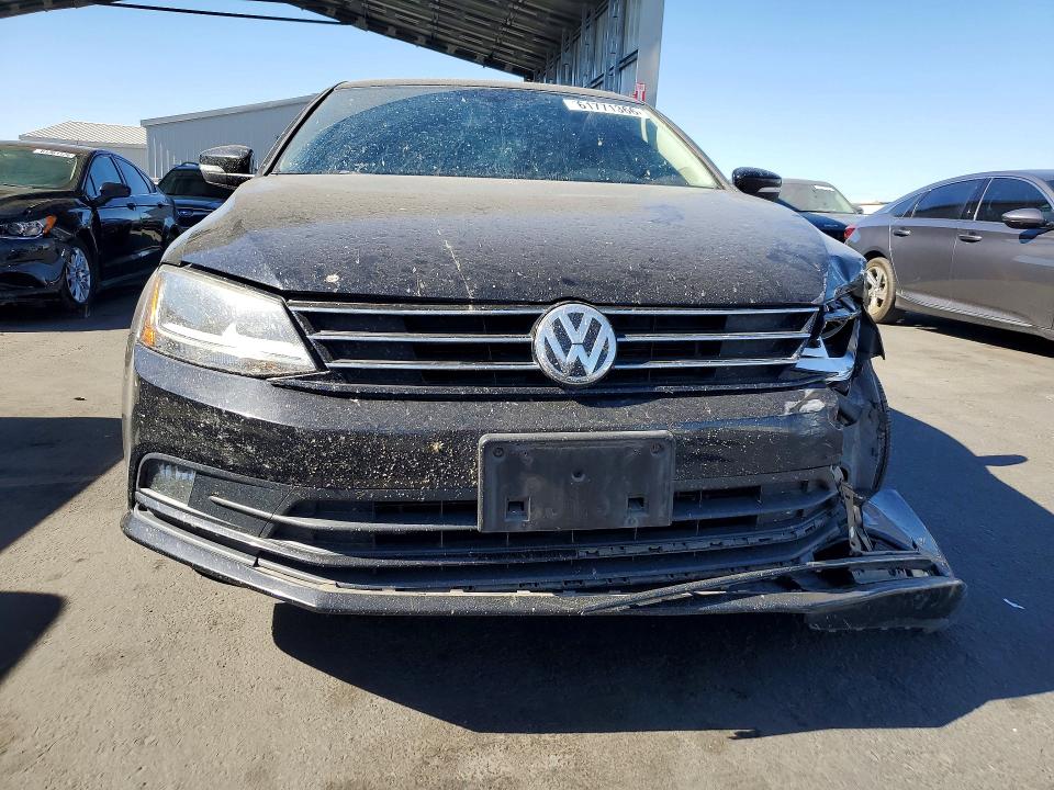 2017 Volkswagen Jetta მანქანა იყიდება აუქციონზე, vin: 3VWL17AJ1HM399646, აუქციონის ნომერი: 61771366