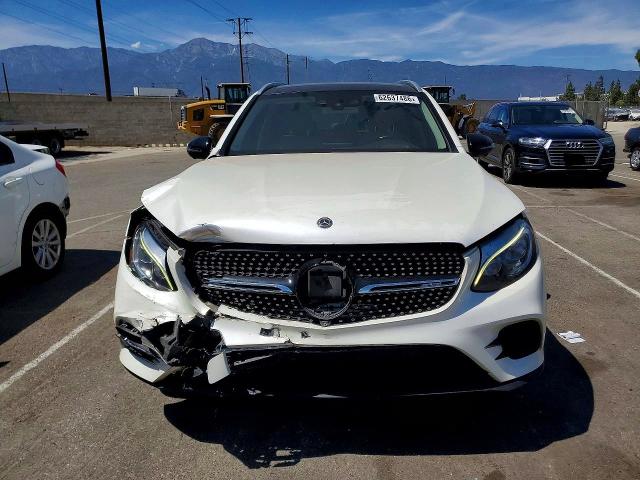 62637486 :رقم المزاد ، WDC0G6EB9HF276298 vin ، 2017 Mercedes-benz Glc مزاد بيع