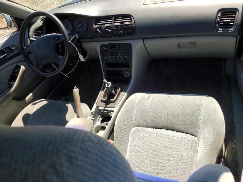 63071866 :رقم المزاد ، 1HGCD713XTA025703 vin ، 1996 Honda Accord مزاد بيع