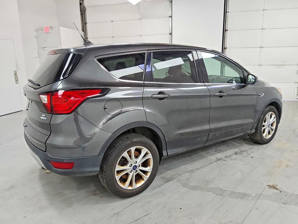 Aukcja sprzedaży 2019 Ford Escape, vin: 1FMCU9GD8KUB98896, numer aukcji: 59991926
